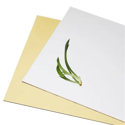 Можно ли приклеить бедра пластиковым листом?